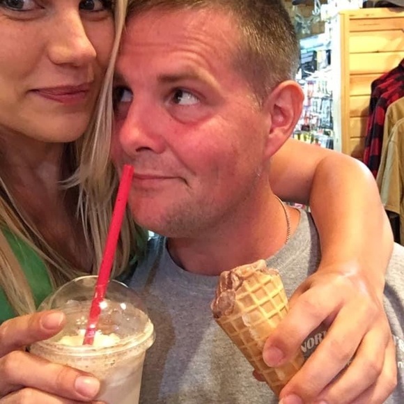 Meet your Posher, Mimi - Picture 7 of 13